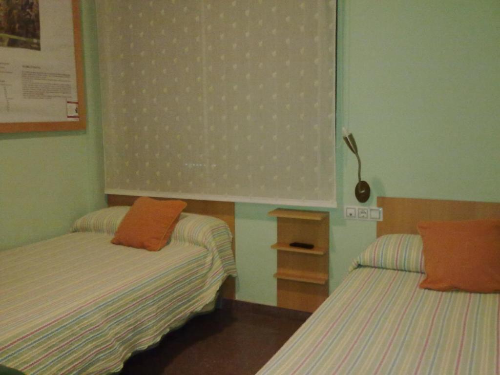 Estancias Del Ebro Hotel Zaragoza Room photo